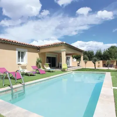 Stunning Home In Monteux