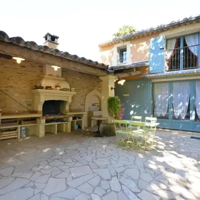 Maison Le Thor avec piscine part.
