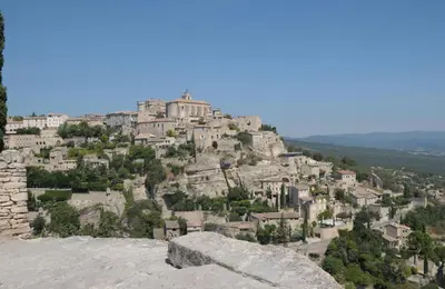 a village on top of a mountain at Villa Vagabonde in Gordes