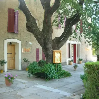 Hostellerie Le Mirabeau