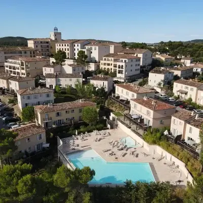 Maison de Vacances en Provence avec Piscine
