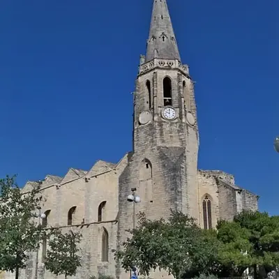 Maison paisible et ensoleillée