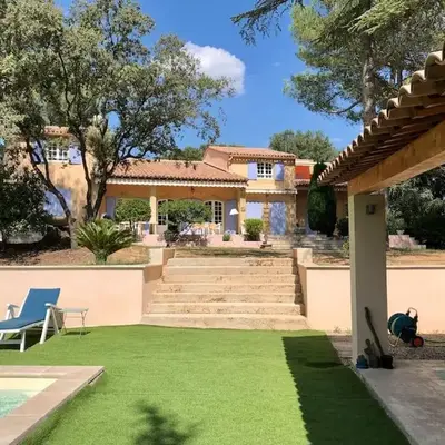 Villa Bois Romay dans le Luberon avec piscine