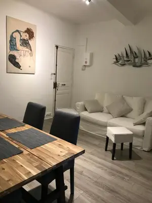 a kitchen with a sink and a counter top at COSY PLACE Aix-en-Provence, centre historique, WIFI Fibre Optique gratuit in Aix-en-Provence
