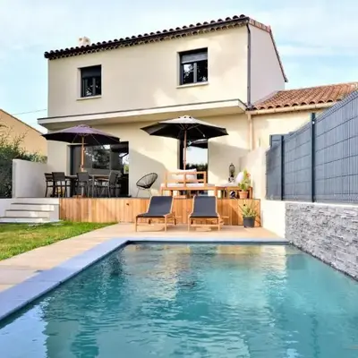 3 Bedroom Amazing Home In Montfavet