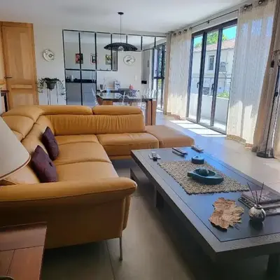 Appartement standing bord Sorgue